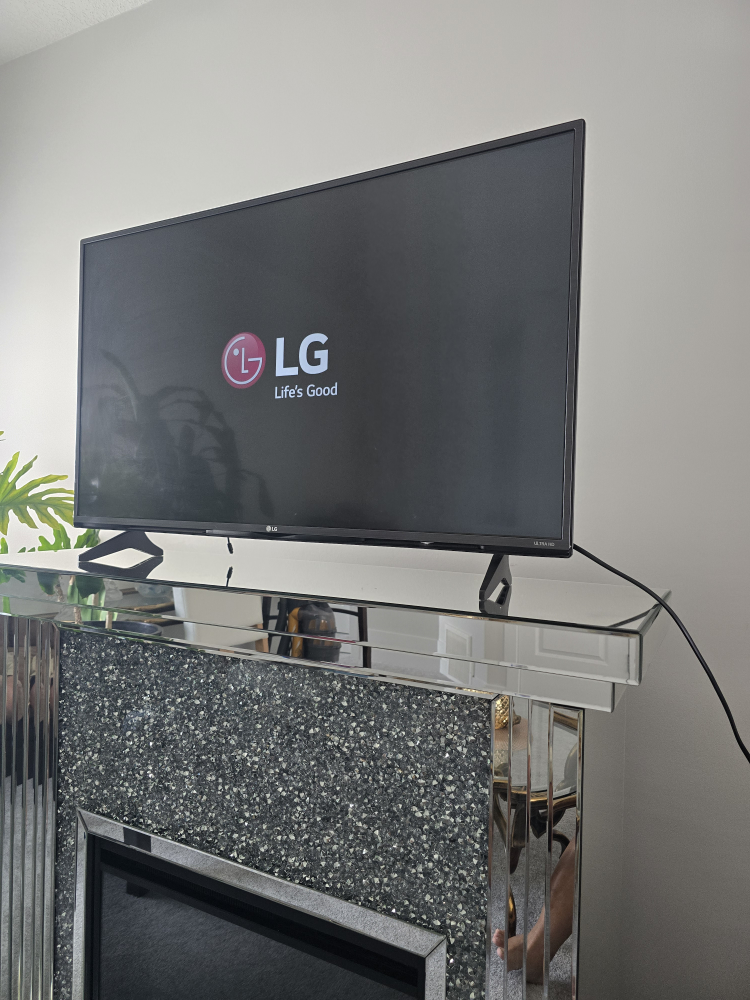 LG 43UF6800 43" 4K Ultra HD LED TV