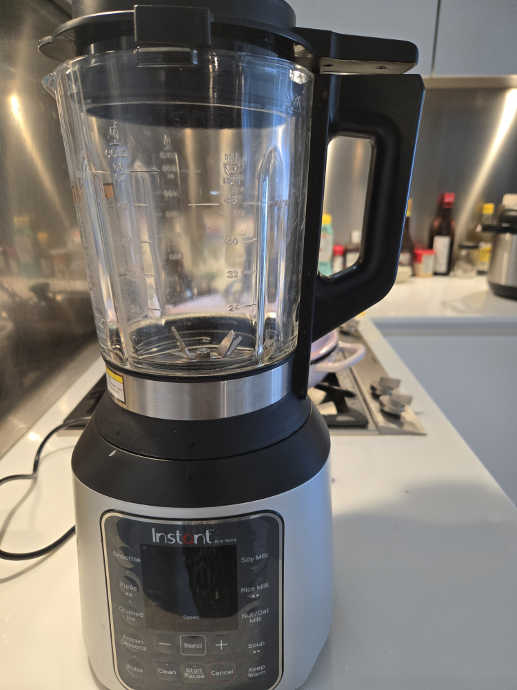 Instant Ace Nova Blender