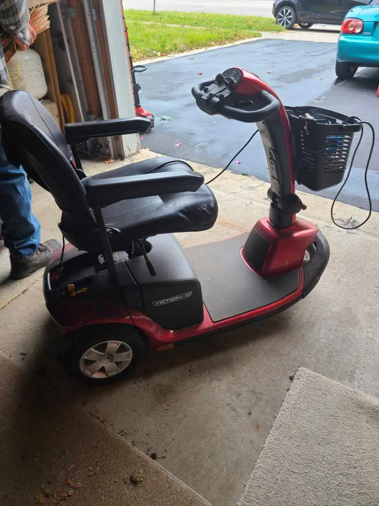 Pride Victory 10.2 Mobility Scooter - Red image indicator(3)