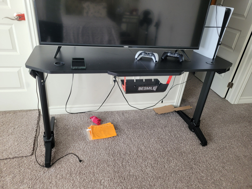 BESMILE Gaming Desk - Black