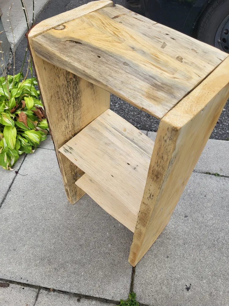 Ugly Terrible Wooden Side Table image indicator(3)