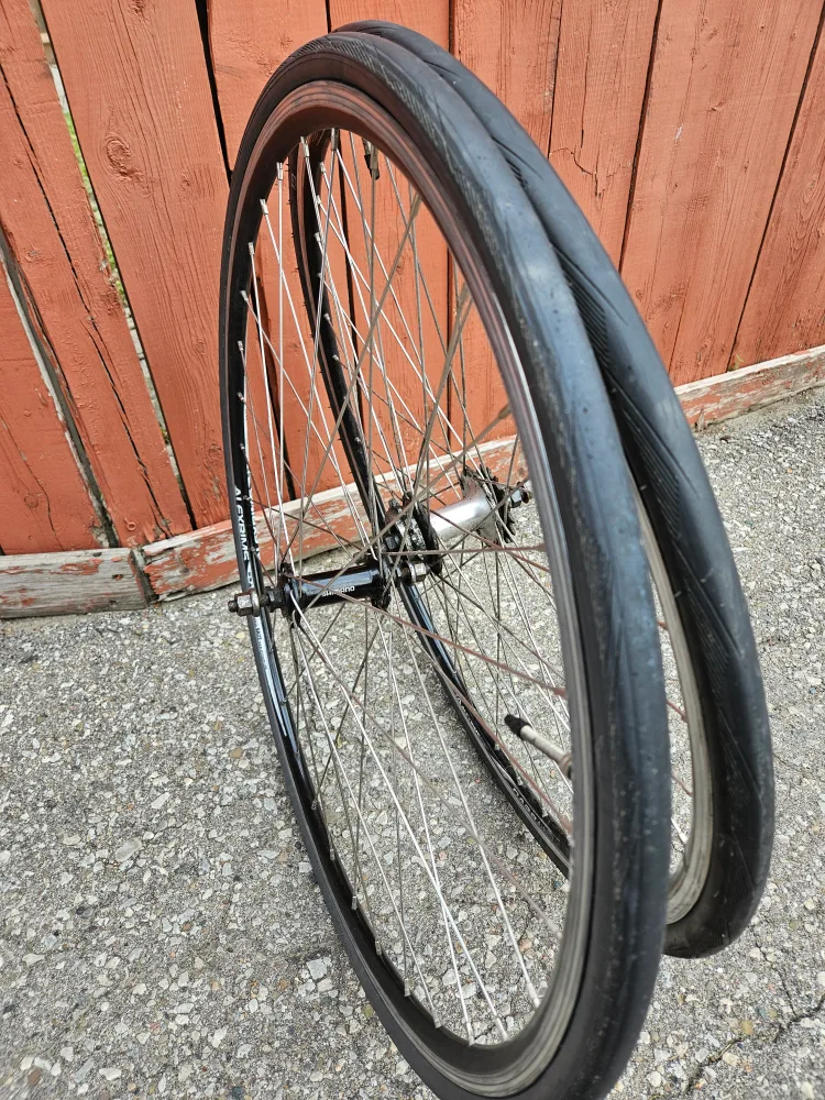 Pair of Alexrims Bike Wheels thumbnail