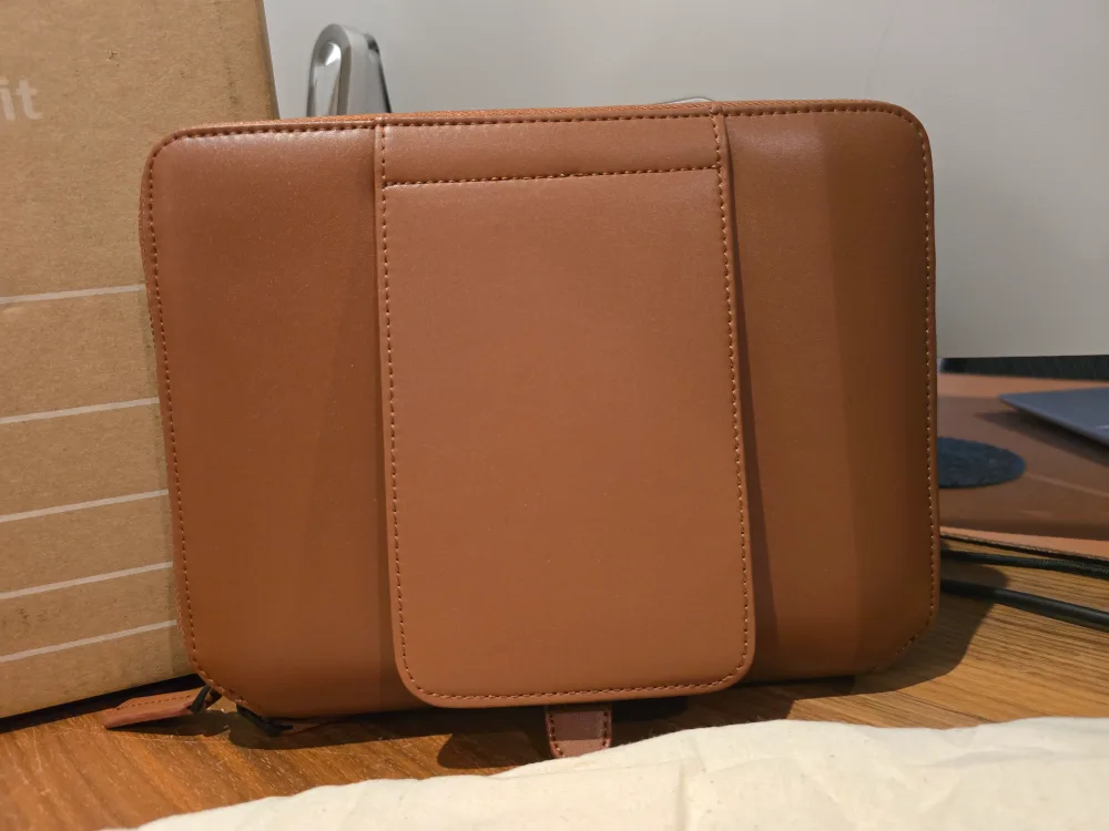 NEW Monos Metro Folio Kit - Mahogany image indicator(5)