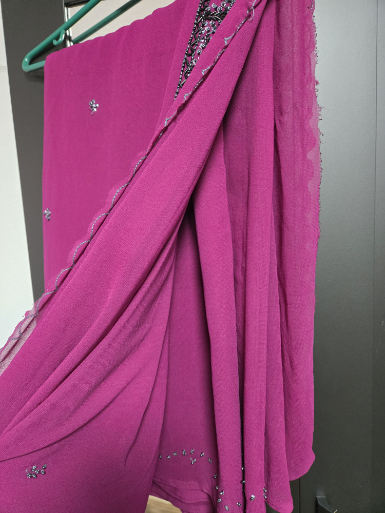 Pink Saree with Embellishments - photo 2