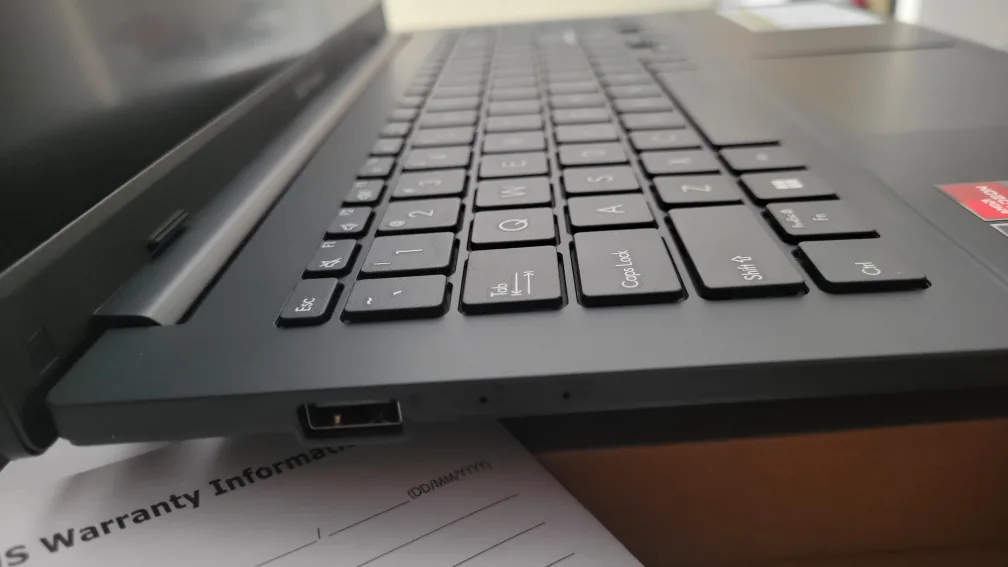 ASUS Vivobook Laptop (New) image indicator(2)