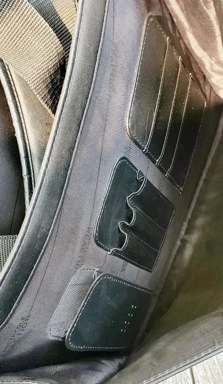 Kenneth Cole Reaction Black Leather Briefcase image indicator(8)