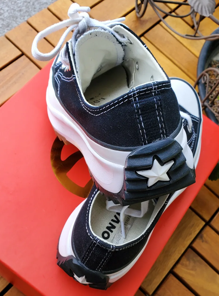 Nike Air and Converse Run Star Hike and Fila Shoes image indicator(2)