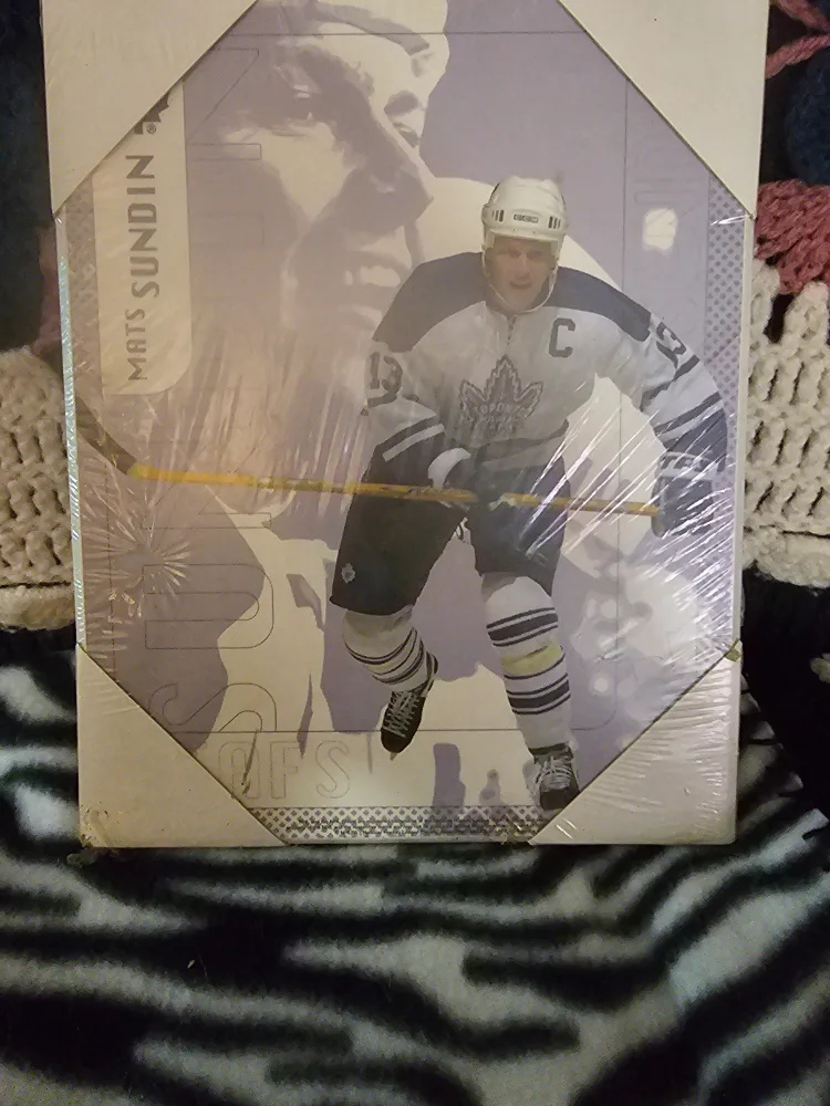 Mats Sundin Toronto Maple Leafs Framed Print thumbnail