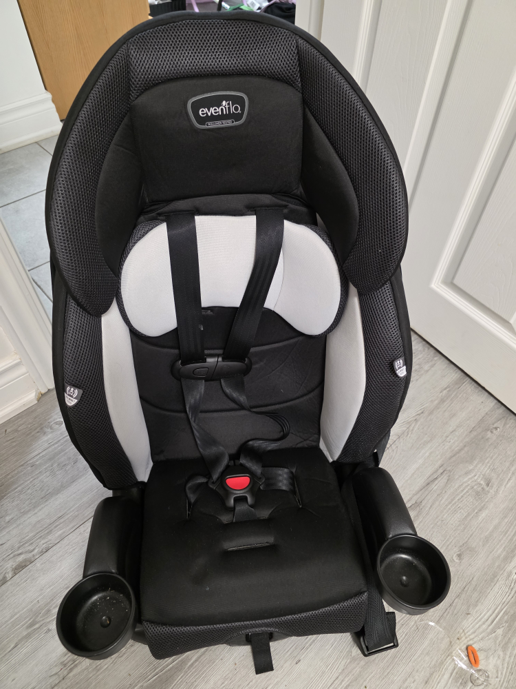 Evenflo Car Seat - Black