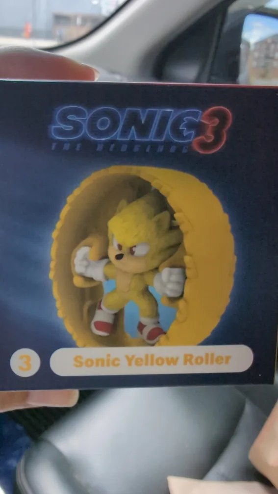 Sonic the Hedgehog 3 - Sonic Yellow Roller thumbnail