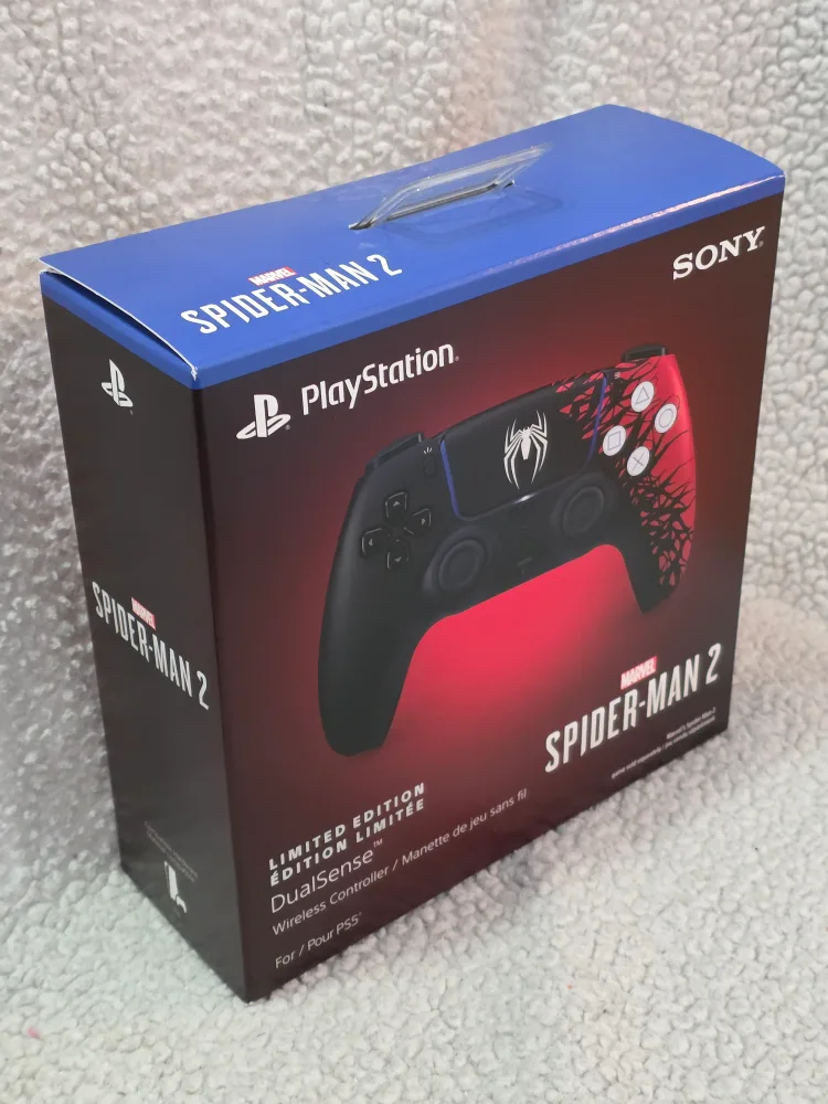 New Sony PlayStation DualSense Spider-Man 2 Limited Edition image indicator(3)