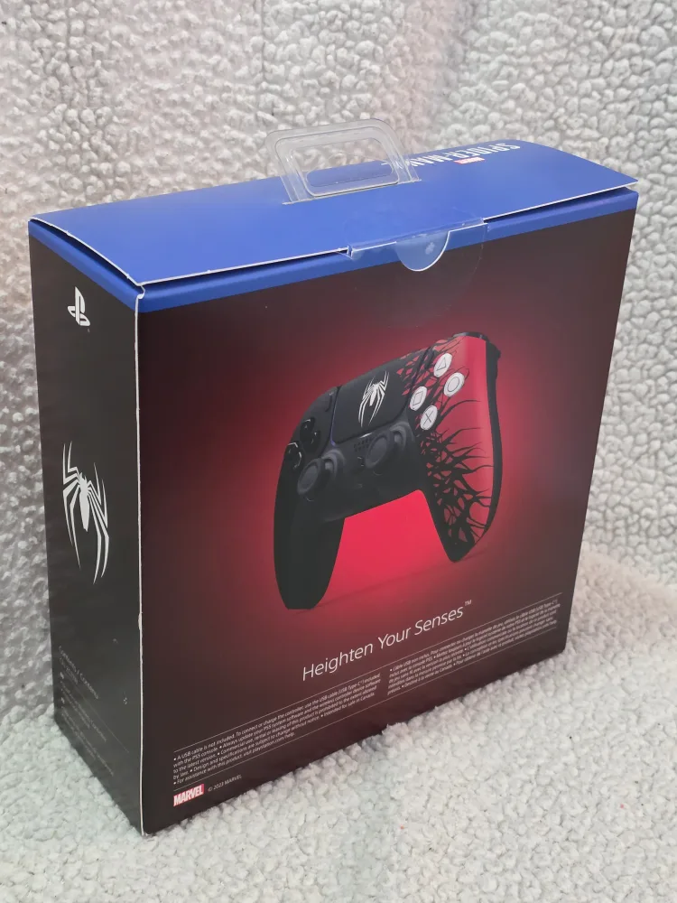 New Sony PlayStation DualSense Spider-Man 2 Limited Edition image indicator(6)