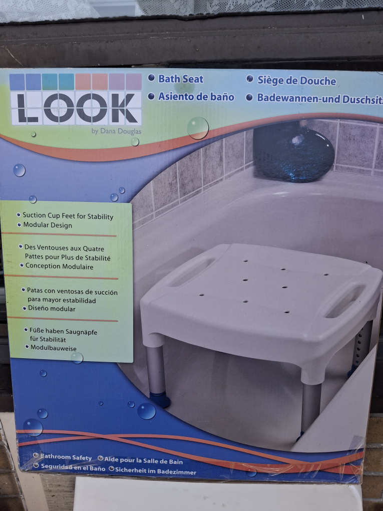 Dana Douglas LOOK Bath Seat - photo 2