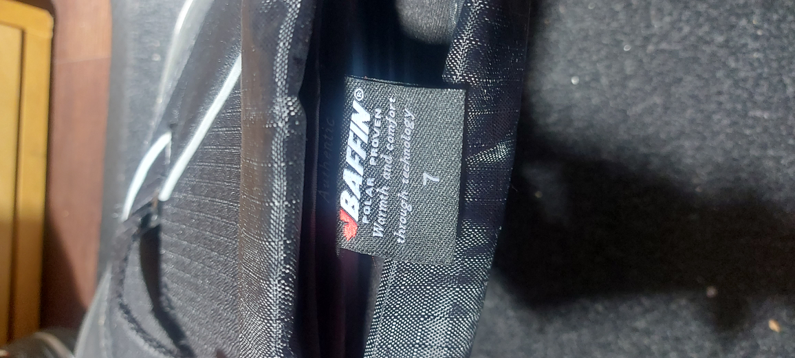 Baffin Black Winter Boots - Size 7 - photo 2
