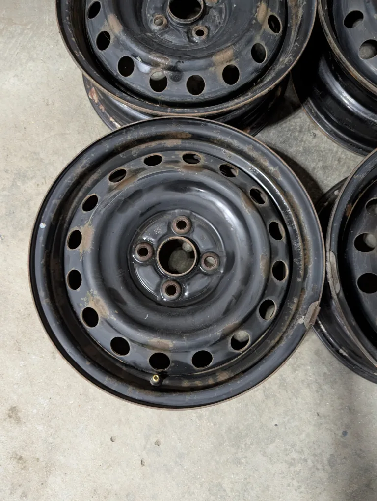 (4)-15 Inch Steel Rims 4x100 Off Toyota image indicator(3)