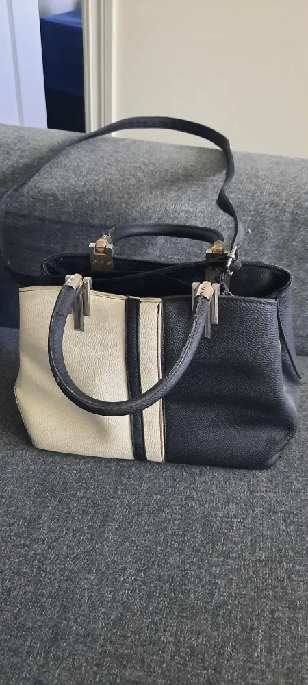 Black & White Handbag thumbnail