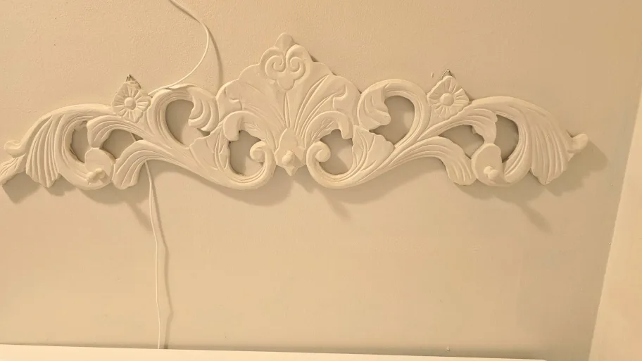 carved wood hooks or key holder thumbnail