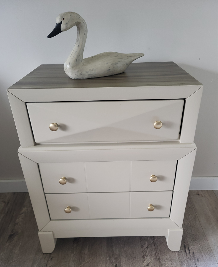 set of  nightstands or sm dressers - photo 2
