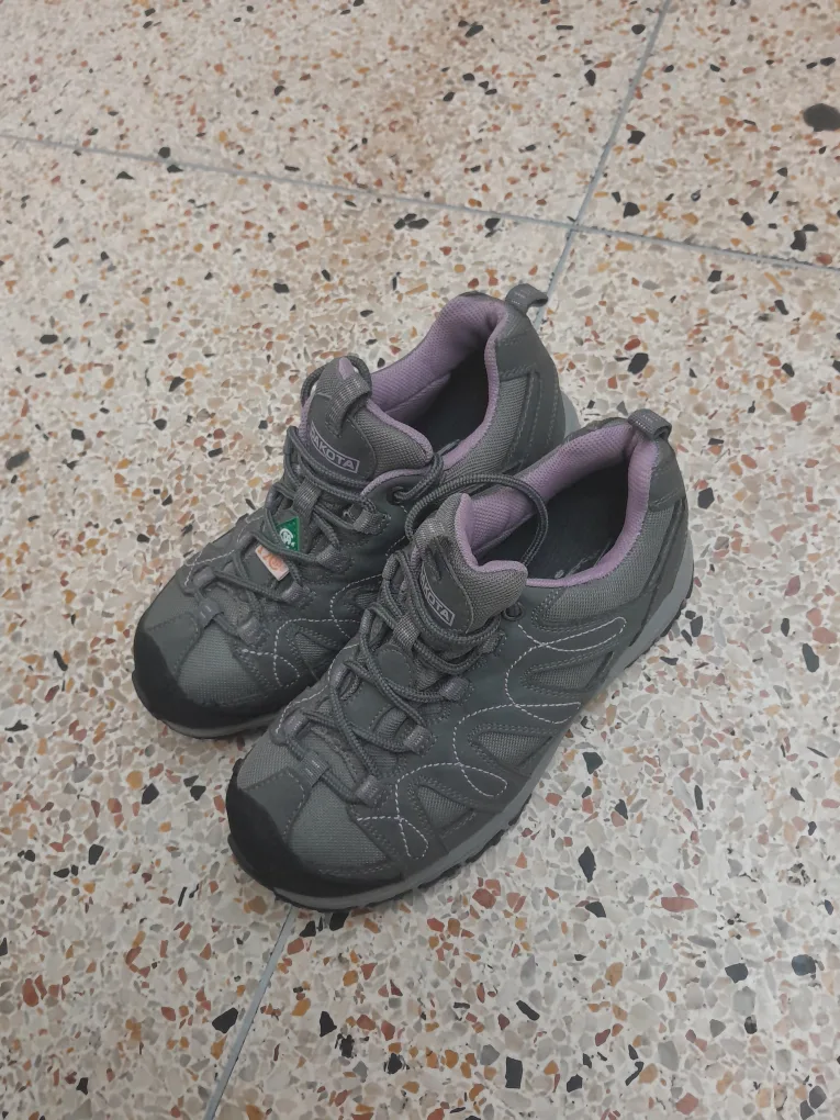 Dakota  Safety Shoes - Grey Women's Size 6E thumbnail