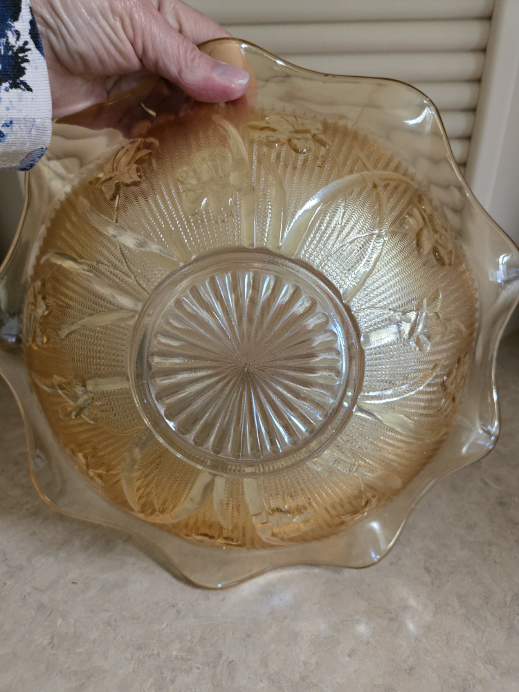 Vintage Carnival Glass Bowl, Iridescent - photo 4