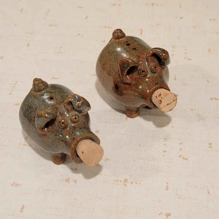 McFitzgerald Artisan Pottery Salt & Pepper Shakers thumbnail