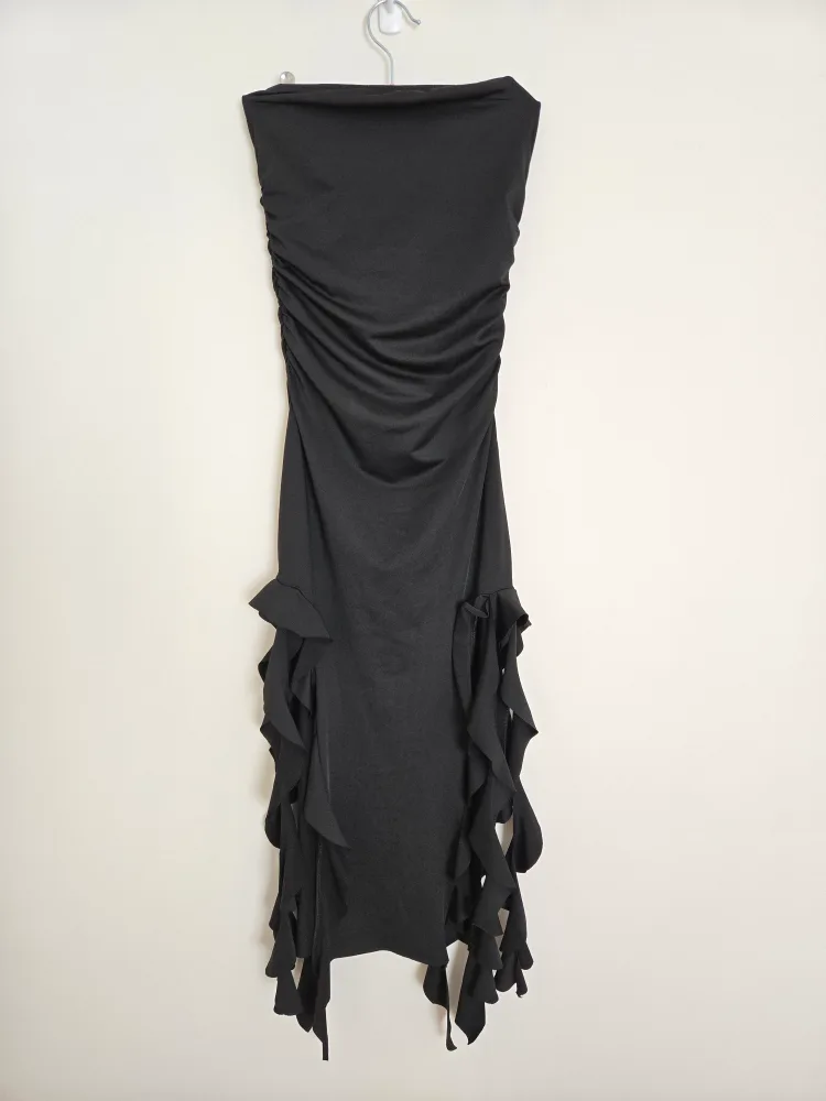 Black Strapless Ruffle Hem Dress image indicator(3)