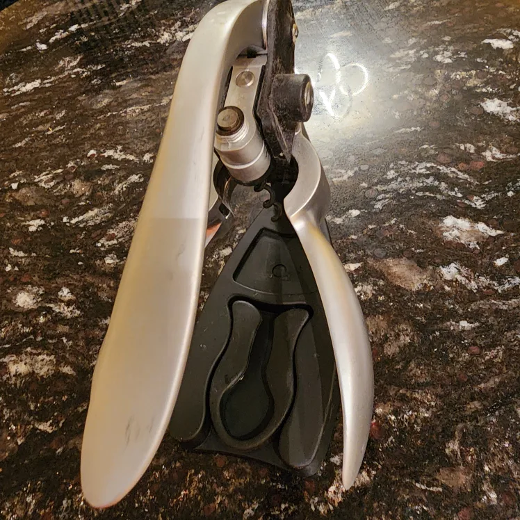 Corkscrew Wine Opener - need bolt image indicator(3)