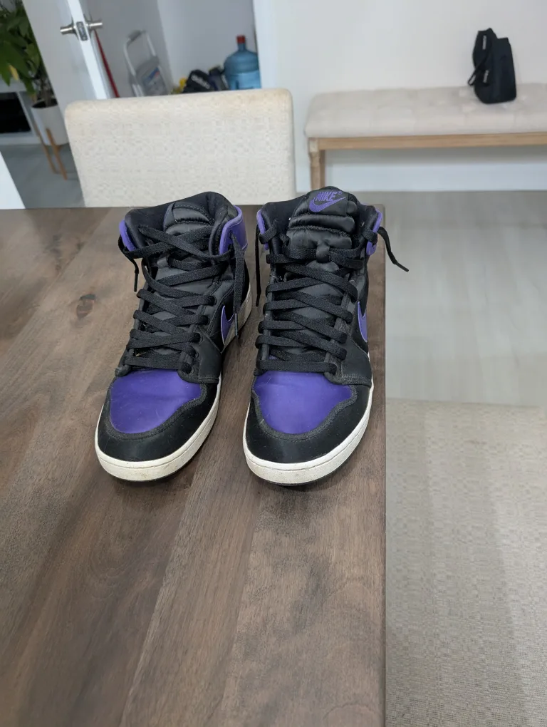 Nike Air Jordan 1 High Black/Purple image indicator(2)