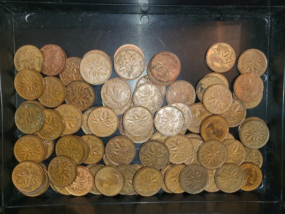 1950's Canadian Penny Assortment image indicator(2)