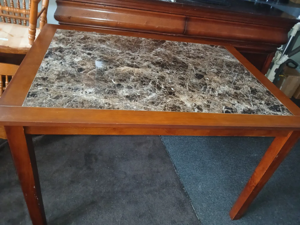 dining table and chears thumbnail