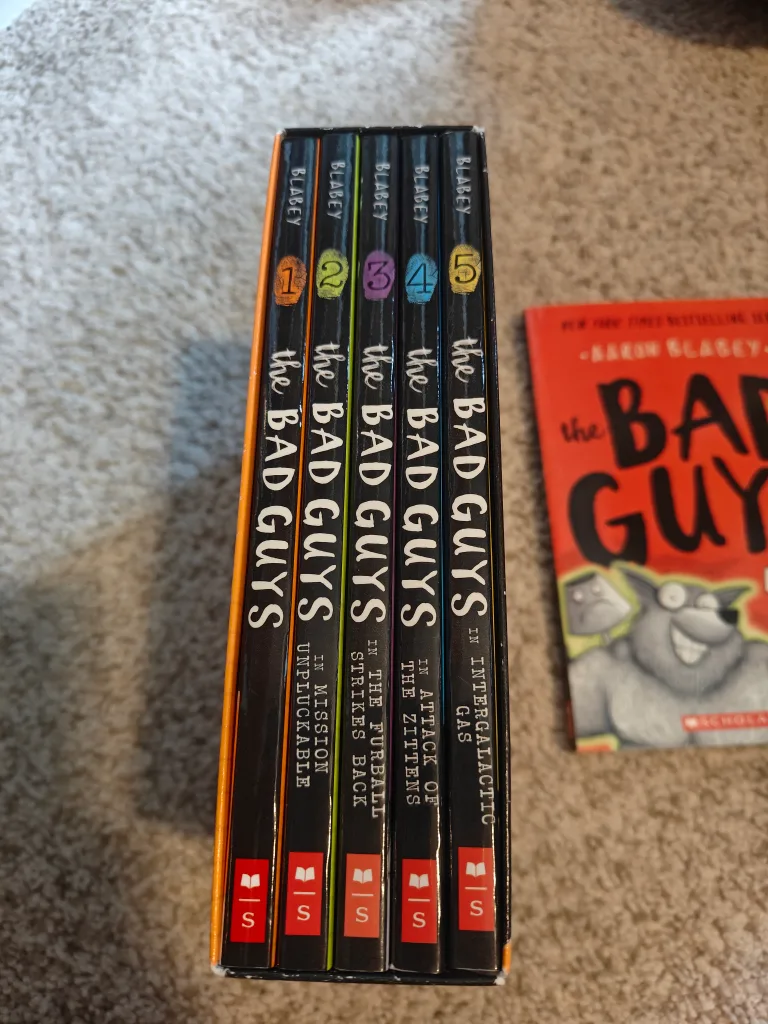 The Bad Guys Book Series by Aaron Blabey image indicator(2)
