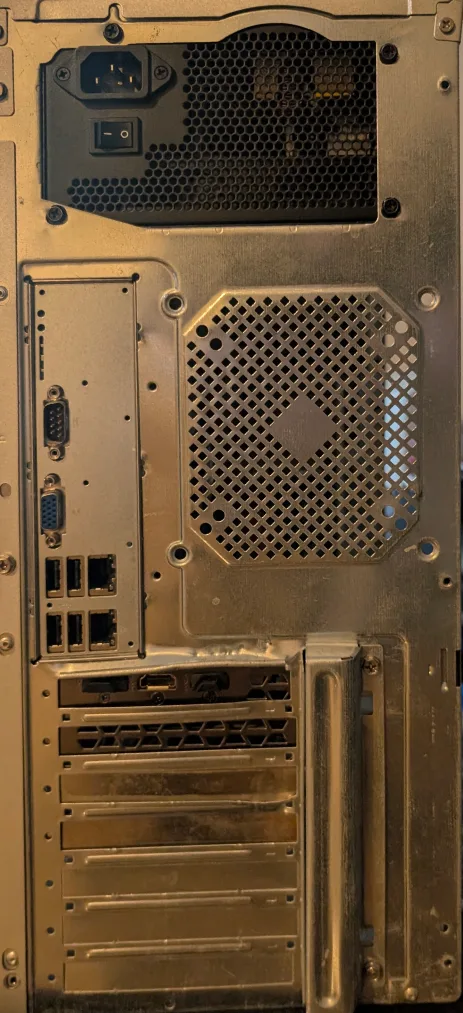 Custom Desktop PC Components - Corsair, Gigabyte, Intel image indicator(3)