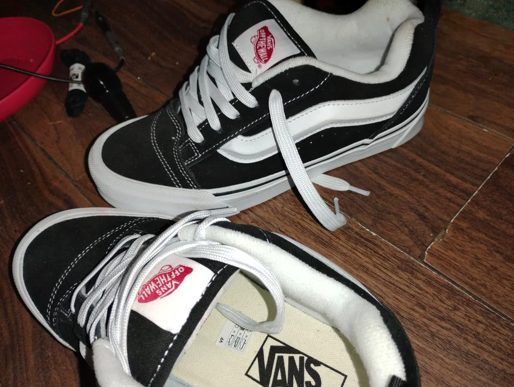 Vans Lowland CC Black/White, Women's 7.5 image indicator(2)