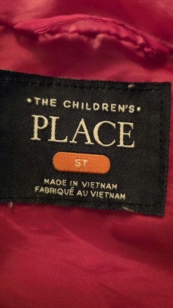 Winter Jacket Size 5 boys or girls - photo 2