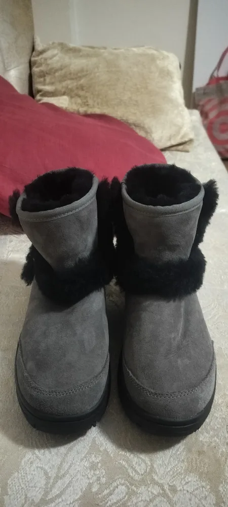 UGG Gray Suede Boots with Fur Trim image indicator(3)
