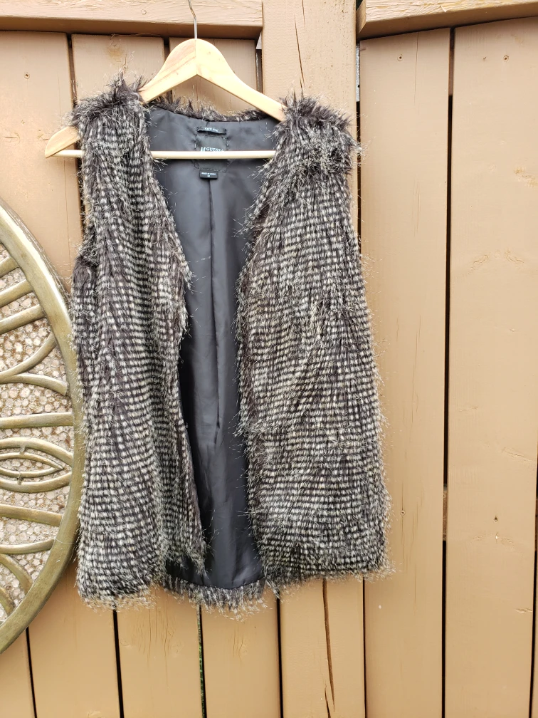 Guess Faux Fur Vest Med - photo 2