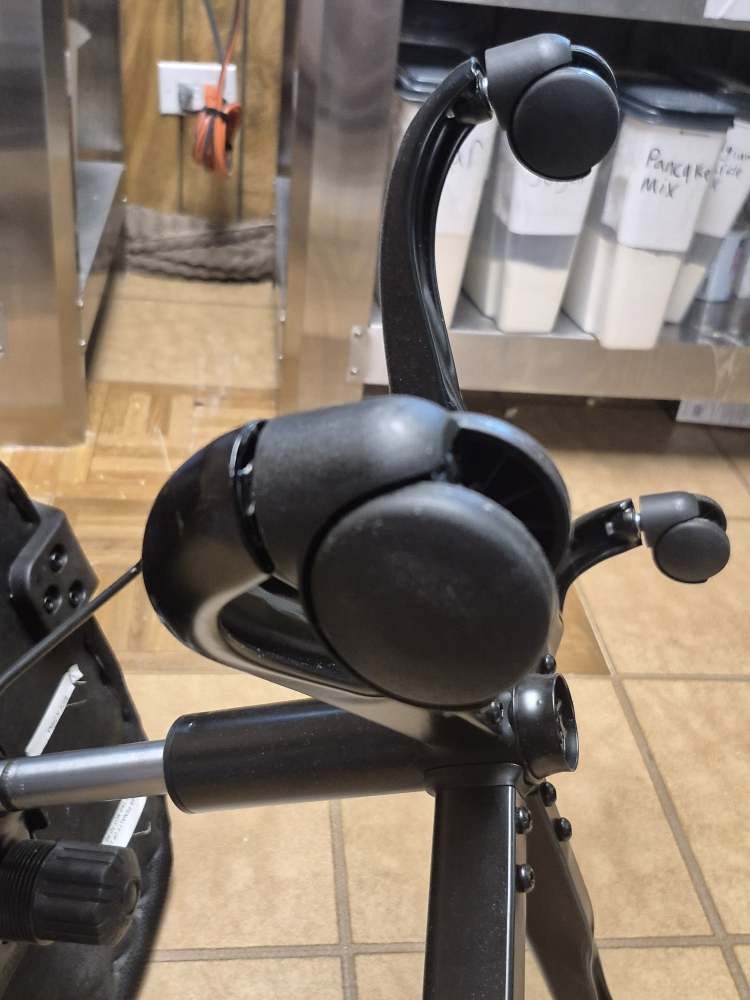 Black Office Chair - photo 5