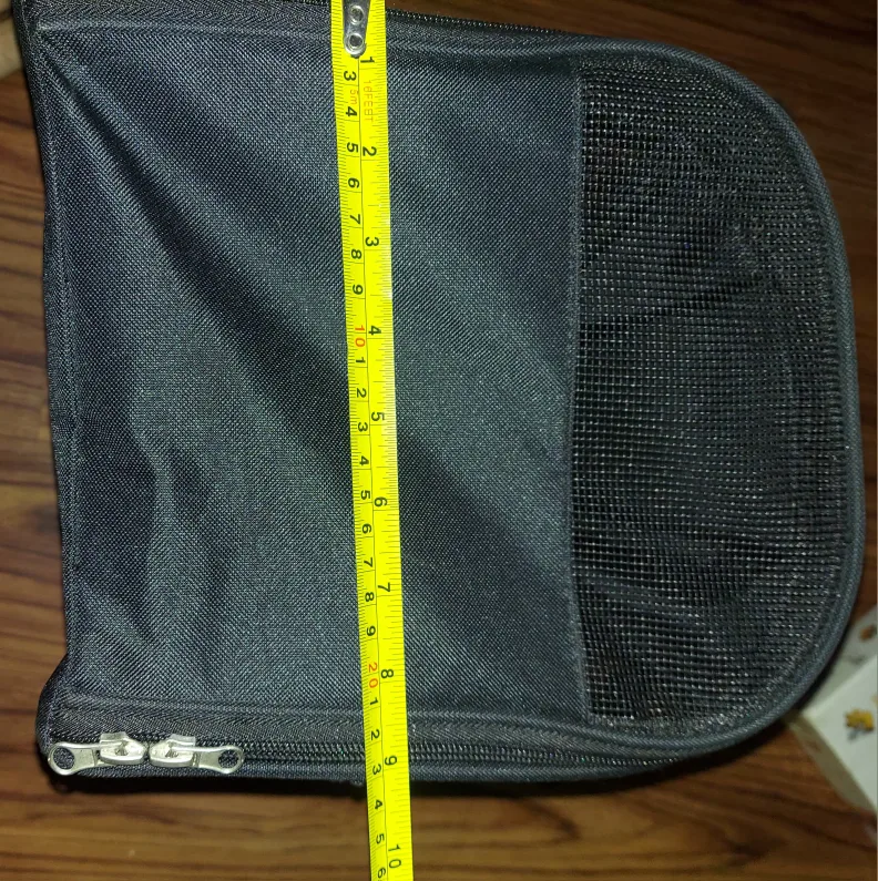 Black Pet Carrier image indicator(4)