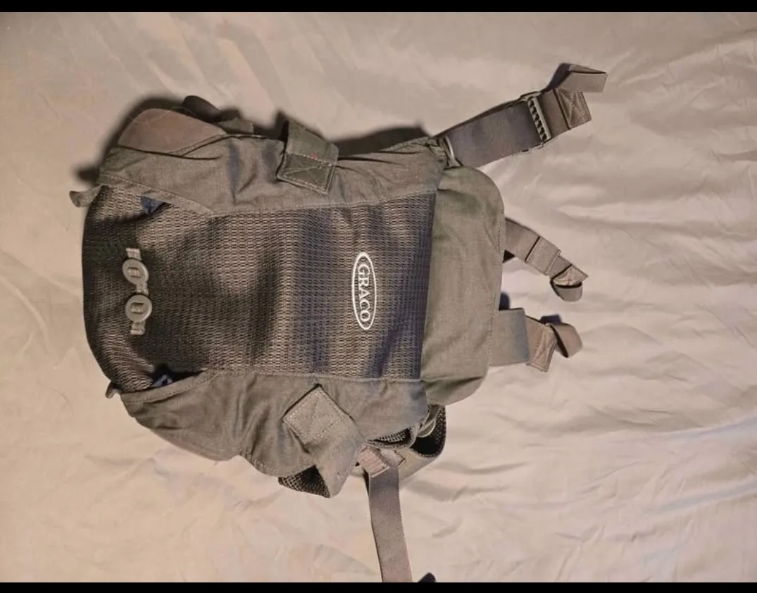 Graco Baby Carrier - Grey thumbnail