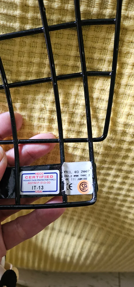 Type 2 Bauer Hockey Helmet with Cage - XS 51-54 cm image indicator(10)