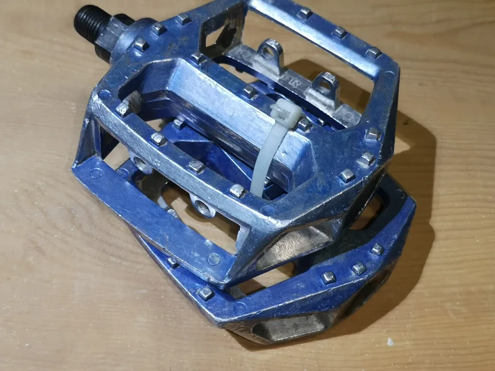 Stamper Bicycle Pedals Aluminum image indicator(2)