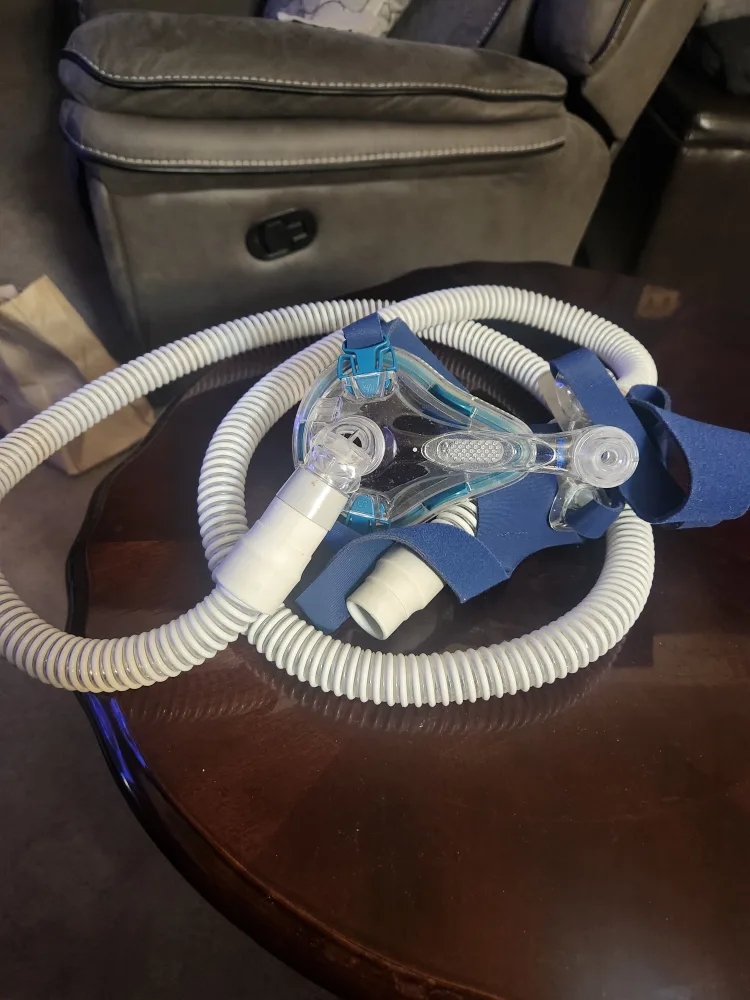 ResMed AirSense 10 CPAP Machine image indicator(4)