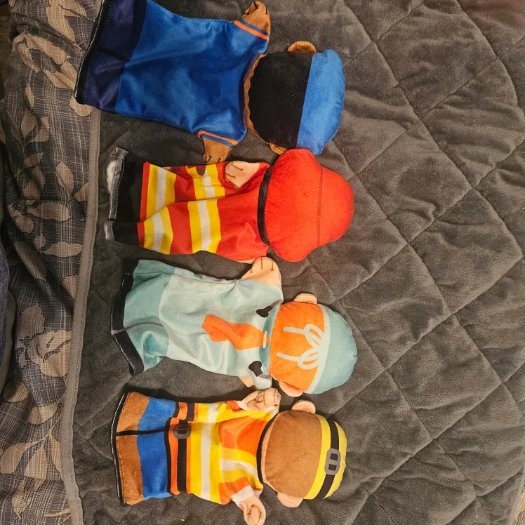 community helper hand puppets thumbnail