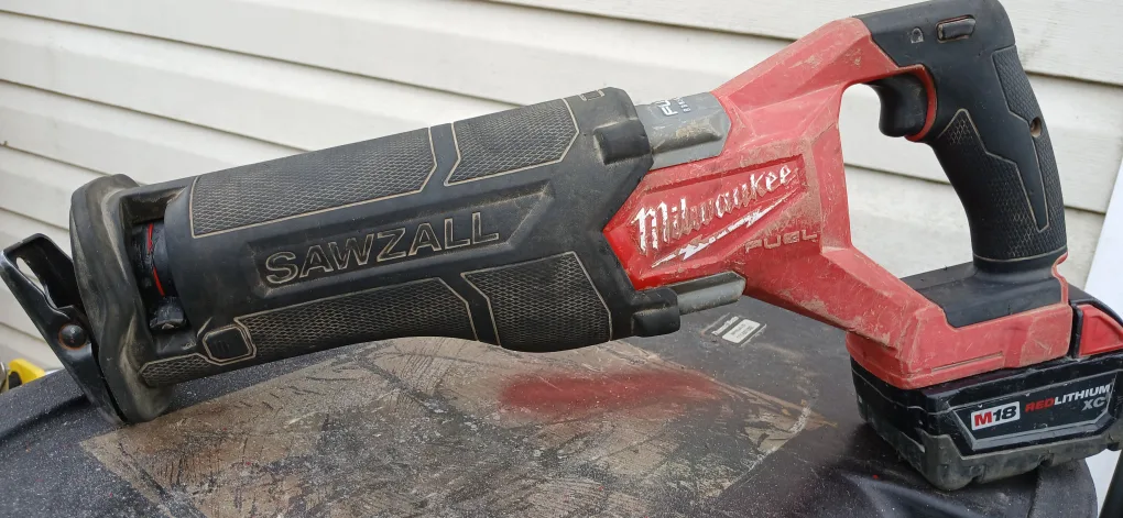 Milwaukee Sawzall Reciprocating Saw thumbnail