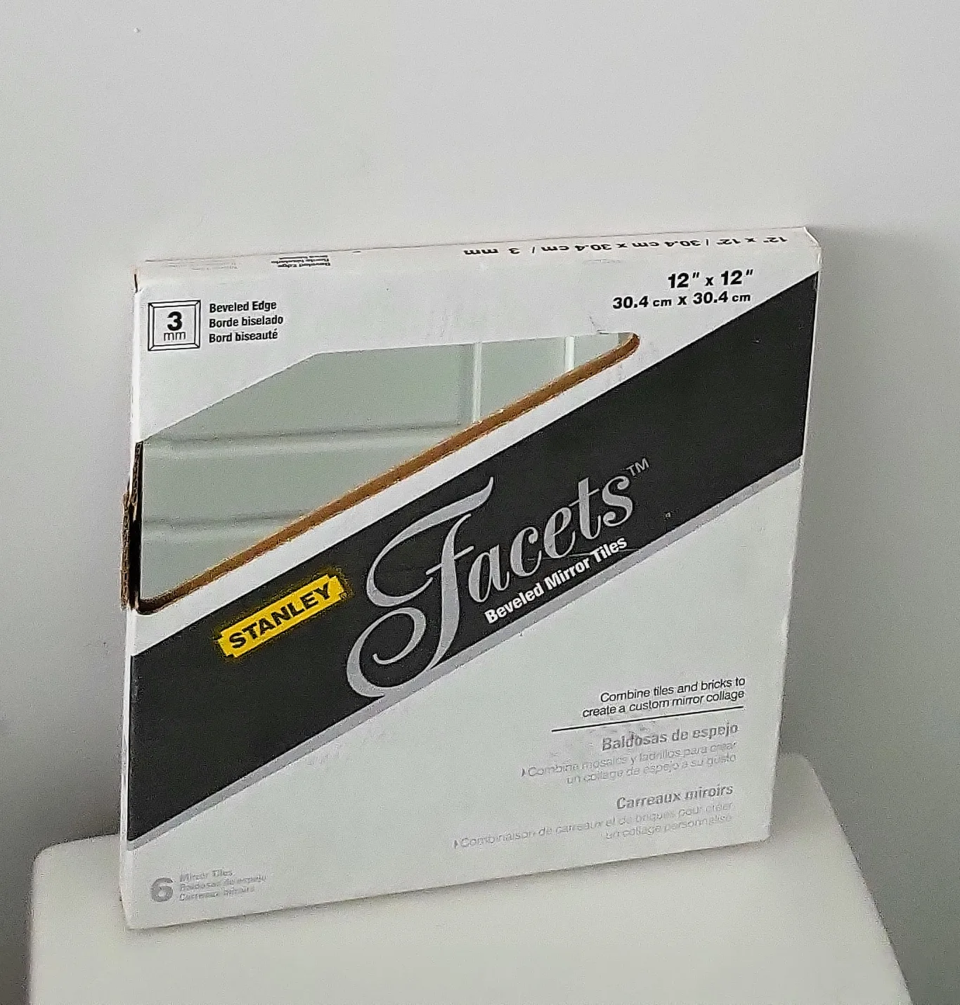 Stanley Facets Beveled Mirror Tiles 12"x12" image indicator(2)