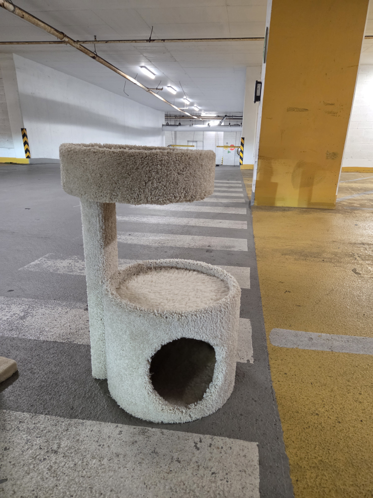 Cat Tree / Cat Tower