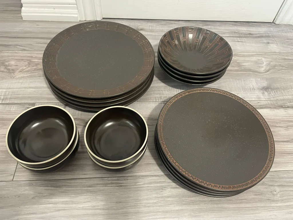 Brown Dinnerware Set - Plates, Bowls thumbnail