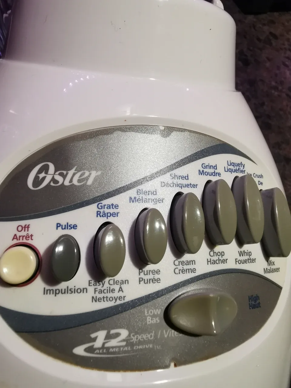 Oster 12-Speed Blender image indicator(2)
