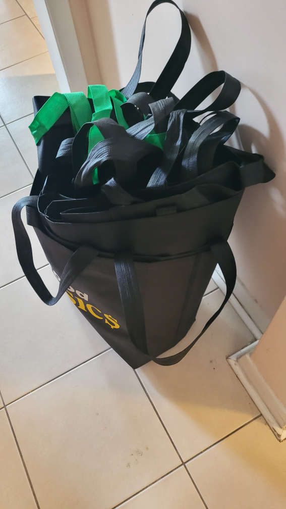 Food Basics Bags like new