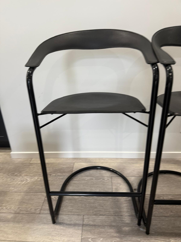 Set of 2 Modern Black Bar Stools